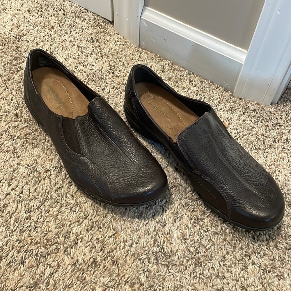 G.H Bass &co new without box or tags, Brown, size 8M